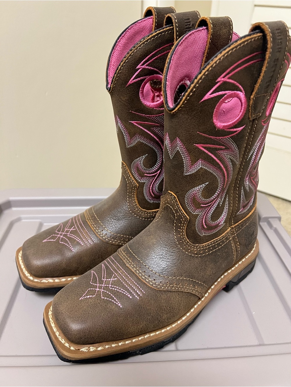 Women’s Brown Western Boots with Pink Stitching